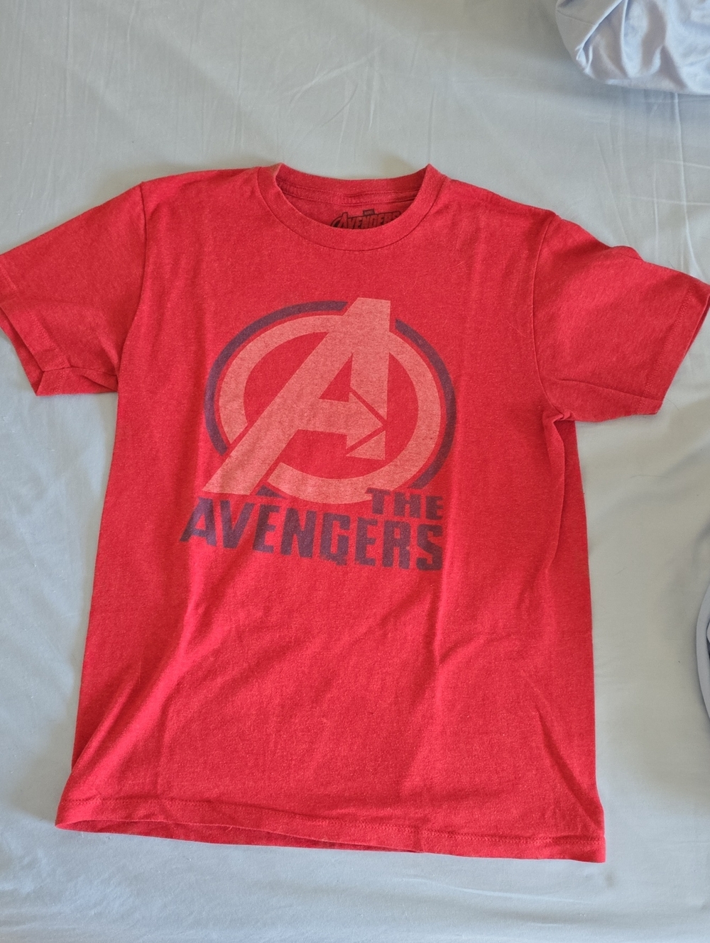 Marvel Red Avengers Logo Short Sleeve Tee Size S